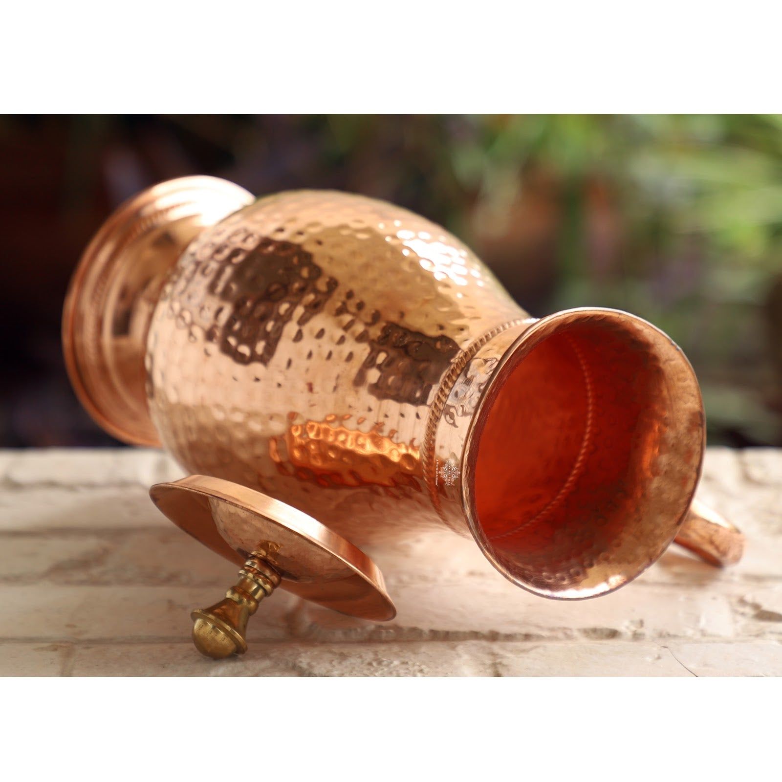 Pure copper antique hammered design mughlai jug with lid hammered, 1500 ML